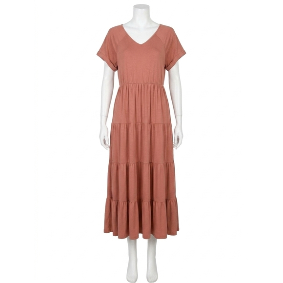 UMGEE Dresses & Skirts - NEW UMGEE tiered v-neck maxi dress in clay